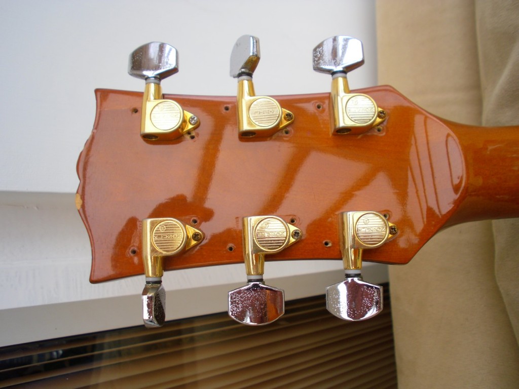 Nice Kluson Tuners originally on an acoustic with wood buttons that broke..
