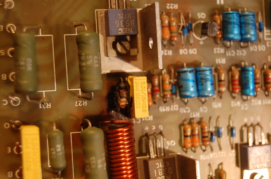 Ooops easy fix caused by a power transistor dying
